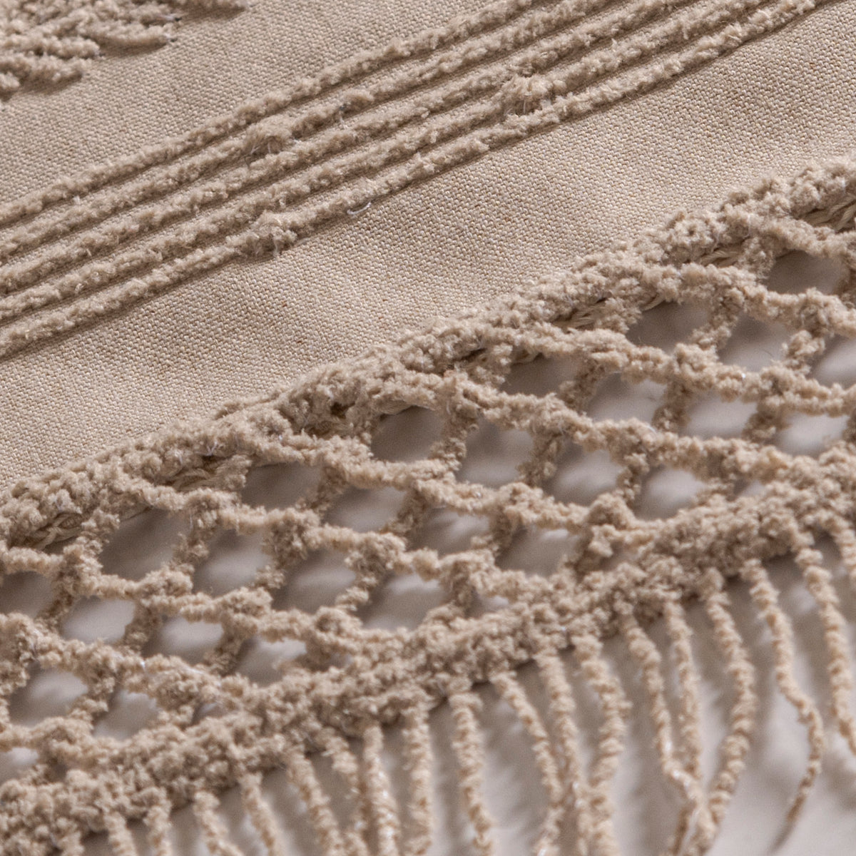 Camino De Mesa Mumbai Arena